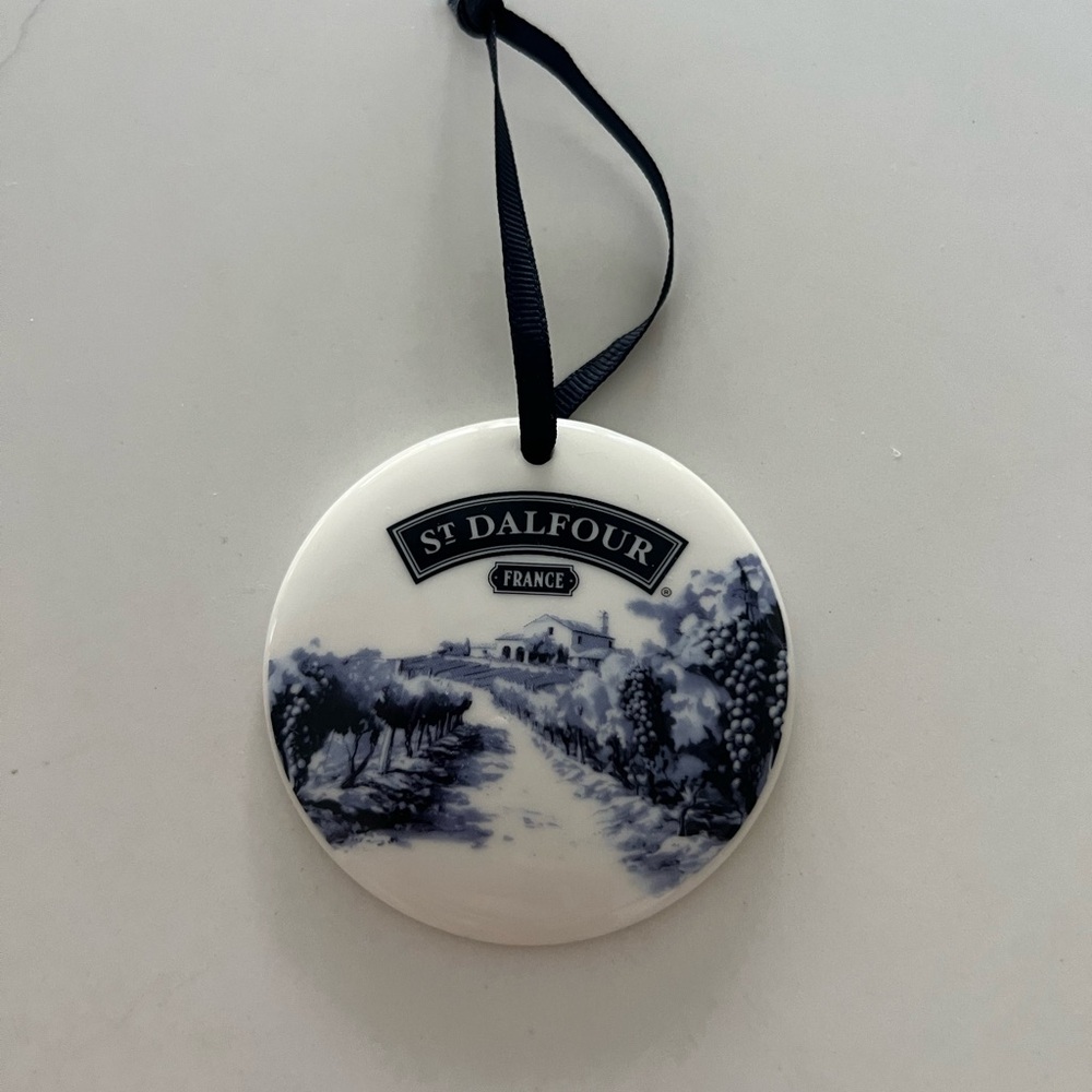 Decorative White and Black Ornament